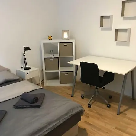 Апартаменты Peter Pan & Free Parking *