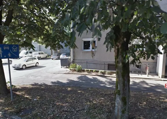 Peter Pan & Free Parking Апартаменты Любляна